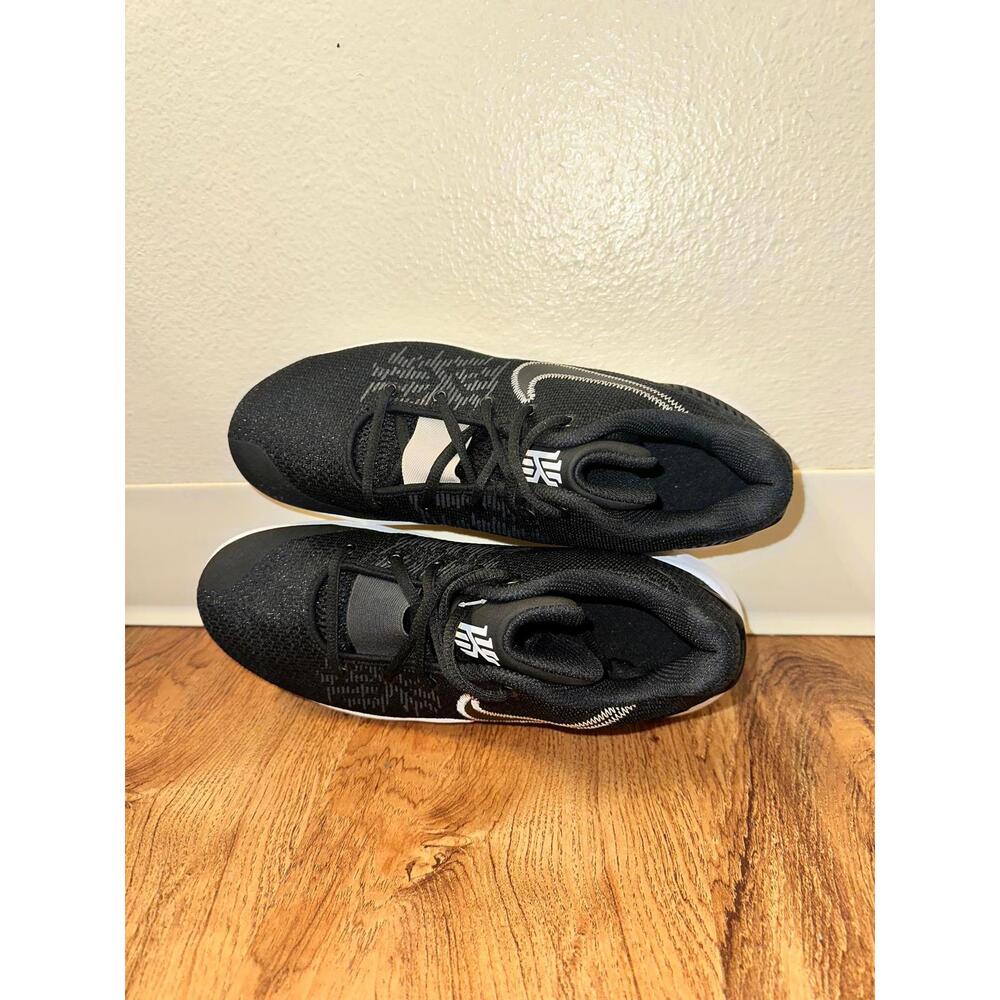 Nike Kyrie Flytrap 2 Black White Sample - image 6